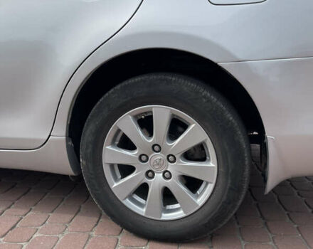 Сірий Тойота Камрі, об'ємом двигуна 3.5 л та пробігом 332 тис. км за 8700 $, фото 25 на Automoto.ua