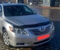 Серый Тойота Камри, объемом двигателя 2.5 л и пробегом 350 тыс. км за 10888 $, фото 1 на Automoto.ua