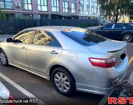 Серый Тойота Камри, объемом двигателя 3.5 л и пробегом 400 тыс. км за 8000 $, фото 2 на Automoto.ua