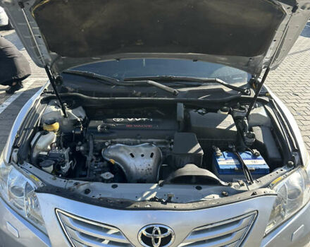 Сірий Тойота Камрі, об'ємом двигуна 2.36 л та пробігом 362 тис. км за 6800 $, фото 15 на Automoto.ua