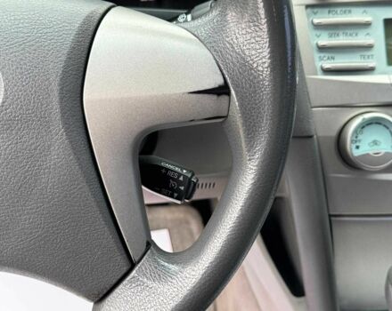 Серый Тойота Камри, объемом двигателя 2.4 л и пробегом 225 тыс. км за 7490 $, фото 21 на Automoto.ua