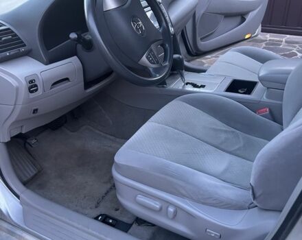 Серый Тойота Камри, объемом двигателя 0 л и пробегом 178 тыс. км за 7900 $, фото 8 на Automoto.ua