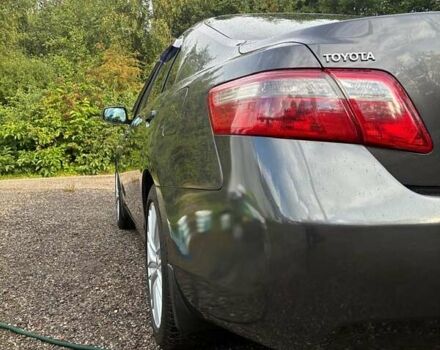 Сірий Тойота Камрі, об'ємом двигуна 2.36 л та пробігом 274 тис. км за 7689 $, фото 5 на Automoto.ua