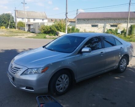 Серый Тойота Камри, объемом двигателя 2.4 л и пробегом 132 тыс. км за 6000 $, фото 2 на Automoto.ua