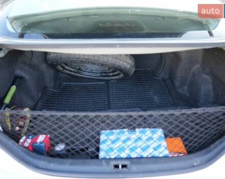 Серый Тойота Камри, объемом двигателя 3.46 л и пробегом 428 тыс. км за 10000 $, фото 28 на Automoto.ua