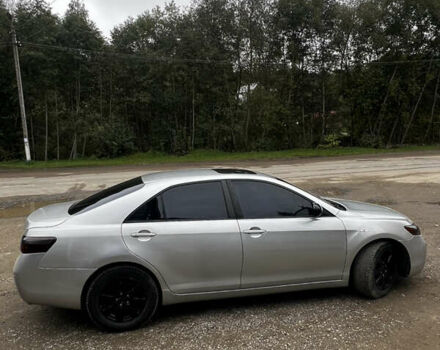 Сірий Тойота Камрі, об'ємом двигуна 3.5 л та пробігом 297 тис. км за 8499 $, фото 8 на Automoto.ua