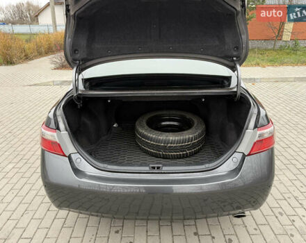 Серый Тойота Камри, объемом двигателя 2.4 л и пробегом 262 тыс. км за 6999 $, фото 32 на Automoto.ua