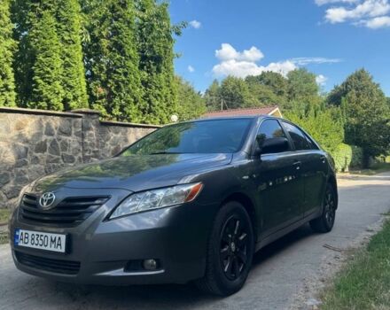 Сірий Тойота Камрі, об'ємом двигуна 2.4 л та пробігом 270 тис. км за 7200 $, фото 2 на Automoto.ua