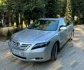 Сірий Тойота Камрі, об'ємом двигуна 3.5 л та пробігом 286 тис. км за 10699 $, фото 1 на Automoto.ua