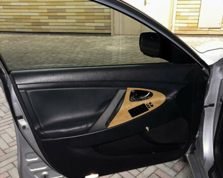 Серый Тойота Камри, объемом двигателя 2.36 л и пробегом 146 тыс. км за 9300 $, фото 12 на Automoto.ua