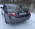 Серый Тойота Камри, объемом двигателя 2.4 л и пробегом 267 тыс. км за 8000 $, фото 1 на Automoto.ua