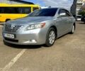 Сірий Тойота Камрі, об'ємом двигуна 3.5 л та пробігом 220 тис. км за 10000 $, фото 1 на Automoto.ua