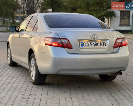 Серый Тойота Камри, объемом двигателя 2.36 л и пробегом 221 тыс. км за 7999 $, фото 8 на Automoto.ua