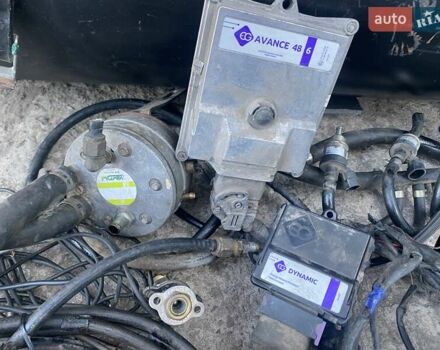 Серый Тойота Камри, объемом двигателя 3.5 л и пробегом 379 тыс. км за 10200 $, фото 34 на Automoto.ua