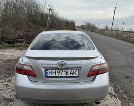 Серый Тойота Камри, объемом двигателя 2.4 л и пробегом 311 тыс. км за 7700 $, фото 6 на Automoto.ua