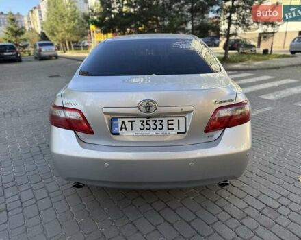 Серый Тойота Камри, объемом двигателя 3.46 л и пробегом 320 тыс. км за 7200 $, фото 8 на Automoto.ua