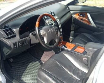 Серый Тойота Камри, объемом двигателя 3.5 л и пробегом 293 тыс. км за 8500 $, фото 11 на Automoto.ua