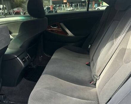 Серый Тойота Камри, объемом двигателя 2.4 л и пробегом 138 тыс. км за 11500 $, фото 20 на Automoto.ua