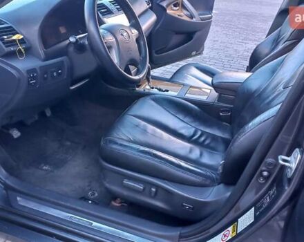 Серый Тойота Камри, объемом двигателя 2.36 л и пробегом 305 тыс. км за 7800 $, фото 41 на Automoto.ua