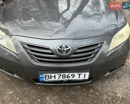 Сірий Тойота Камрі, об'ємом двигуна 3.46 л та пробігом 280 тис. км за 7000 $, фото 5 на Automoto.ua