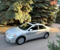 Сірий Тойота Камрі, об'ємом двигуна 2.4 л та пробігом 195 тис. км за 9500 $, фото 1 на Automoto.ua