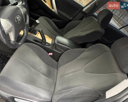 Серый Тойота Камри, объемом двигателя 2.4 л и пробегом 262 тыс. км за 6999 $, фото 12 на Automoto.ua