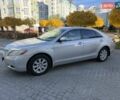 Серый Тойота Камри, объемом двигателя 3.46 л и пробегом 320 тыс. км за 7200 $, фото 6 на Automoto.ua