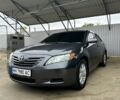 Серый Тойота Камри, объемом двигателя 2.4 л и пробегом 230 тыс. км за 7800 $, фото 1 на Automoto.ua