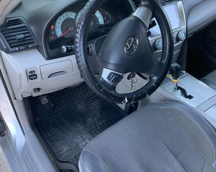 Сірий Тойота Камрі, об'ємом двигуна 2.36 л та пробігом 230 тис. км за 8500 $, фото 8 на Automoto.ua