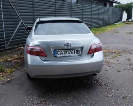 Серый Тойота Камри, объемом двигателя 2.4 л и пробегом 230 тыс. км за 8500 $, фото 66 на Automoto.ua