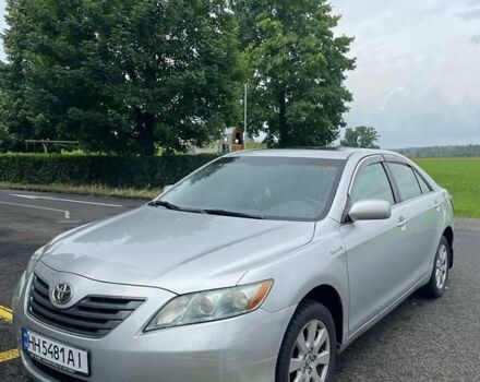 Серый Тойота Камри, объемом двигателя 2.4 л и пробегом 192 тыс. км за 8000 $, фото 7 на Automoto.ua