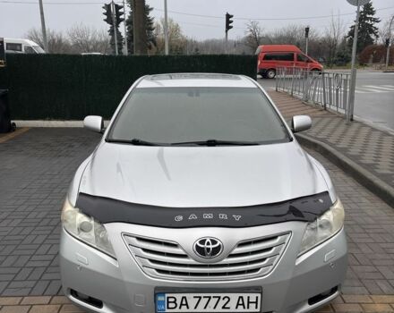 Серый Тойота Камри, объемом двигателя 2.4 л и пробегом 314 тыс. км за 6800 $, фото 3 на Automoto.ua