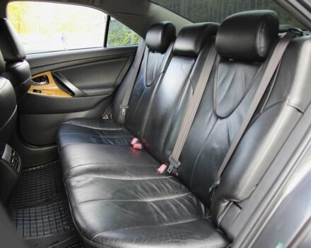 Сірий Тойота Камрі, об'ємом двигуна 3.5 л та пробігом 231 тис. км за 10000 $, фото 7 на Automoto.ua