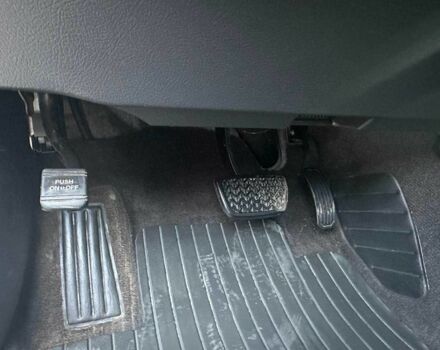 Серый Тойота Камри, объемом двигателя 2.4 л и пробегом 165 тыс. км за 9999 $, фото 12 на Automoto.ua