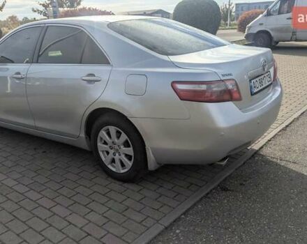 Серый Тойота Камри, объемом двигателя 3.5 л и пробегом 243 тыс. км за 8700 $, фото 7 на Automoto.ua