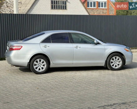 Серый Тойота Камри, объемом двигателя 2.36 л и пробегом 221 тыс. км за 7999 $, фото 22 на Automoto.ua