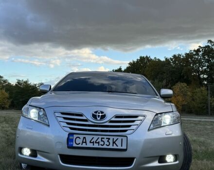 Серый Тойота Камри, объемом двигателя 3.5 л и пробегом 285 тыс. км за 8500 $, фото 5 на Automoto.ua