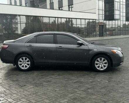 Сірий Тойота Камрі, об'ємом двигуна 2.4 л та пробігом 241 тис. км за 6500 $, фото 3 на Automoto.ua
