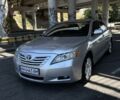 Сірий Тойота Камрі, об'ємом двигуна 3.5 л та пробігом 222 тис. км за 6196 $, фото 1 на Automoto.ua