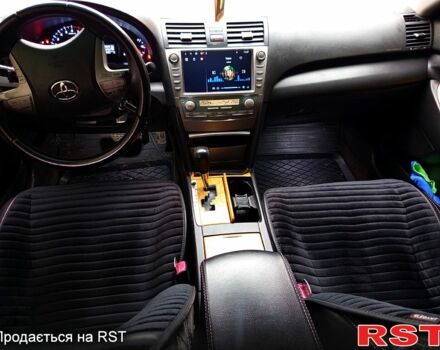 Сірий Тойота Камрі, об'ємом двигуна 2.4 л та пробігом 280 тис. км за 9100 $, фото 5 на Automoto.ua