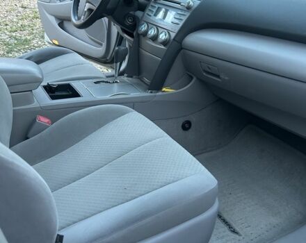 Серый Тойота Камри, объемом двигателя 0 л и пробегом 178 тыс. км за 7900 $, фото 13 на Automoto.ua