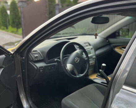 Серый Тойота Камри, объемом двигателя 2.4 л и пробегом 220 тыс. км за 8700 $, фото 40 на Automoto.ua