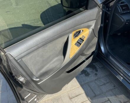 Сірий Тойота Камрі, об'ємом двигуна 2.4 л та пробігом 270 тис. км за 8000 $, фото 11 на Automoto.ua