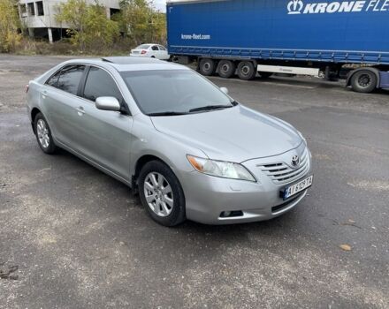 Серый Тойота Камри, объемом двигателя 3.5 л и пробегом 286 тыс. км за 7650 $, фото 2 на Automoto.ua