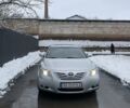 Сірий Тойота Камрі, об'ємом двигуна 3.5 л та пробігом 320 тис. км за 8400 $, фото 1 на Automoto.ua