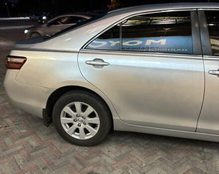 Серый Тойота Камри, объемом двигателя 2.36 л и пробегом 146 тыс. км за 9300 $, фото 4 на Automoto.ua