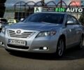 Сірий Тойота Камрі, об'ємом двигуна 3.46 л та пробігом 372 тис. км за 7450 $, фото 1 на Automoto.ua