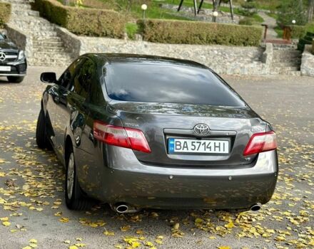 Тойота Камрі 2007 у Кропивницькому (Кіровограді) на Automoto.ua Сірий Тойота Камрі, об'ємом двигуна 3.5 л та пробігом 320 тис. км за 8500 $, фото 6 на Automoto.ua
