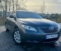 Сірий Тойота Камрі, об'ємом двигуна 3.5 л та пробігом 370 тис. км за 9999 $, фото 1 на Automoto.ua