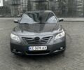 Сірий Тойота Камрі, об'ємом двигуна 2.4 л та пробігом 241 тис. км за 6500 $, фото 1 на Automoto.ua